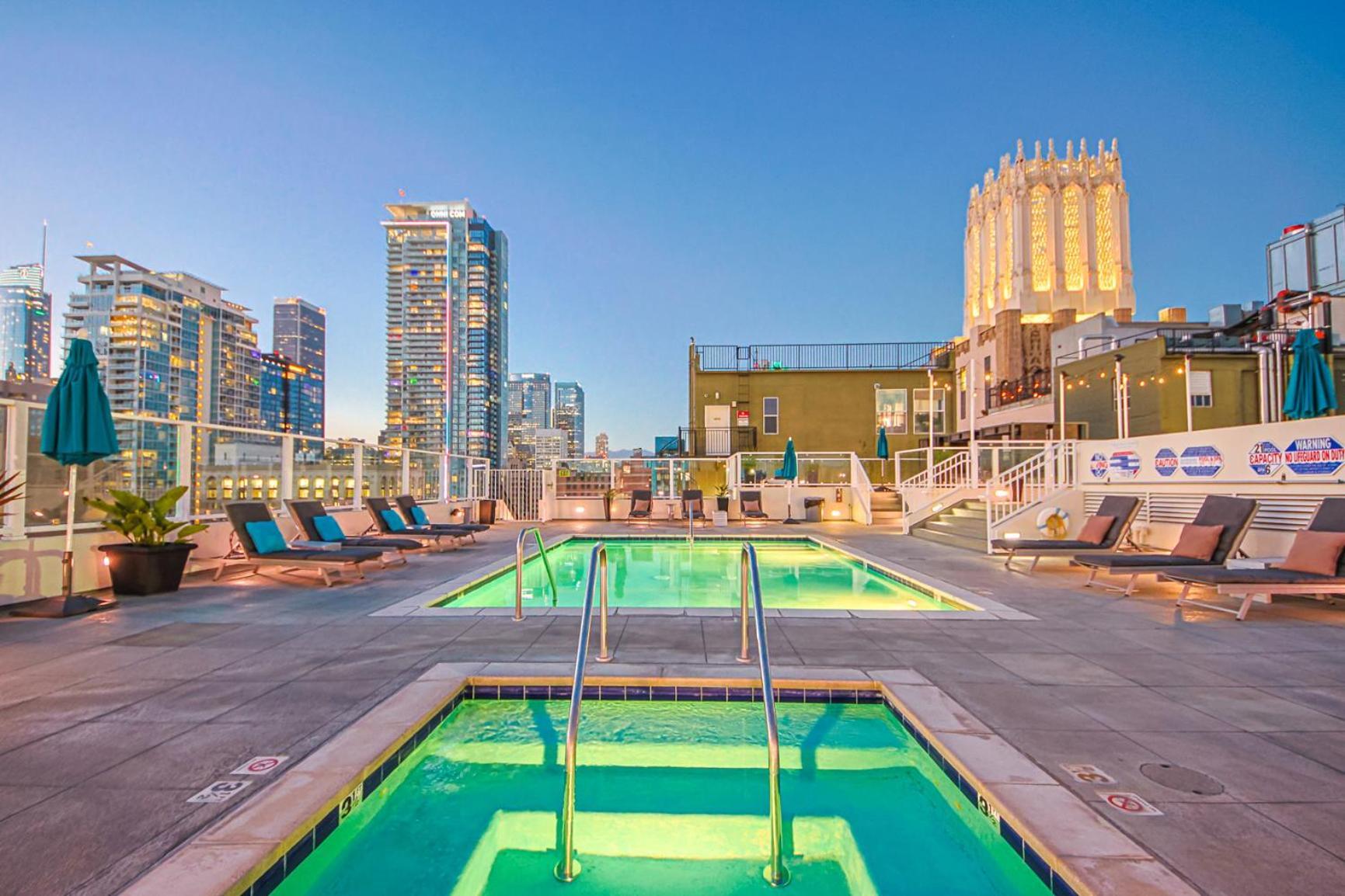 Stunning 1 Bdr 1 Bth, Pool, Jacuzzi Lägenhet Los Angeles Exteriör bild