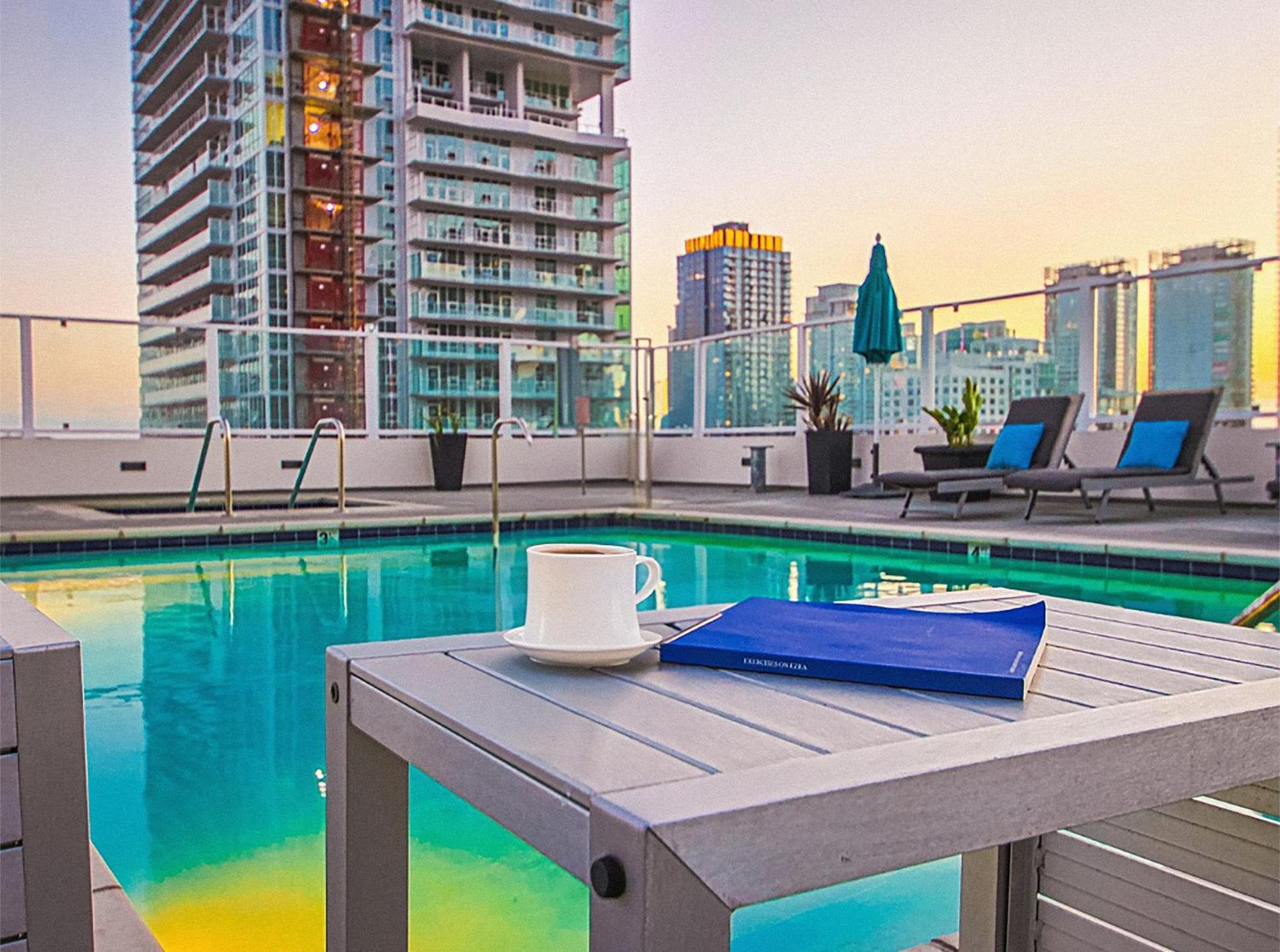 Stunning 1 Bdr 1 Bth, Pool, Jacuzzi Lägenhet Los Angeles Exteriör bild